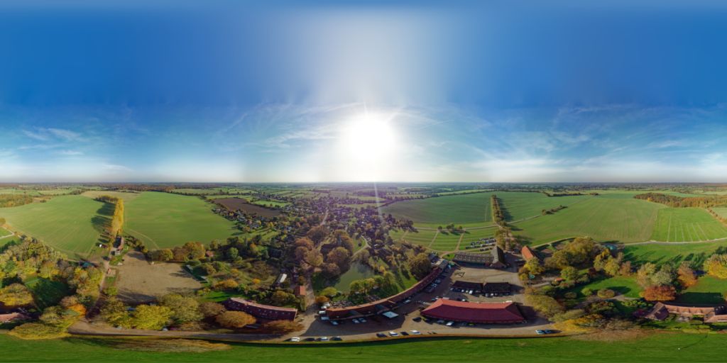 Gut Basthorst im Oktober 2022
zum Öffnen HIER klicken